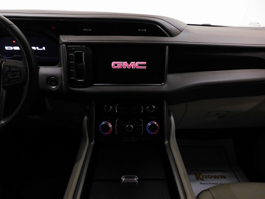 GMC Yukon Denali 4WD 2023