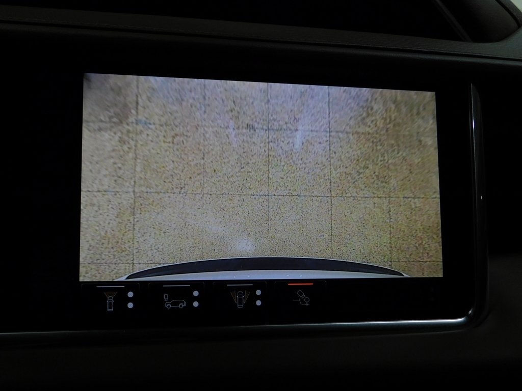 GMC Yukon Denali 4WD 2023