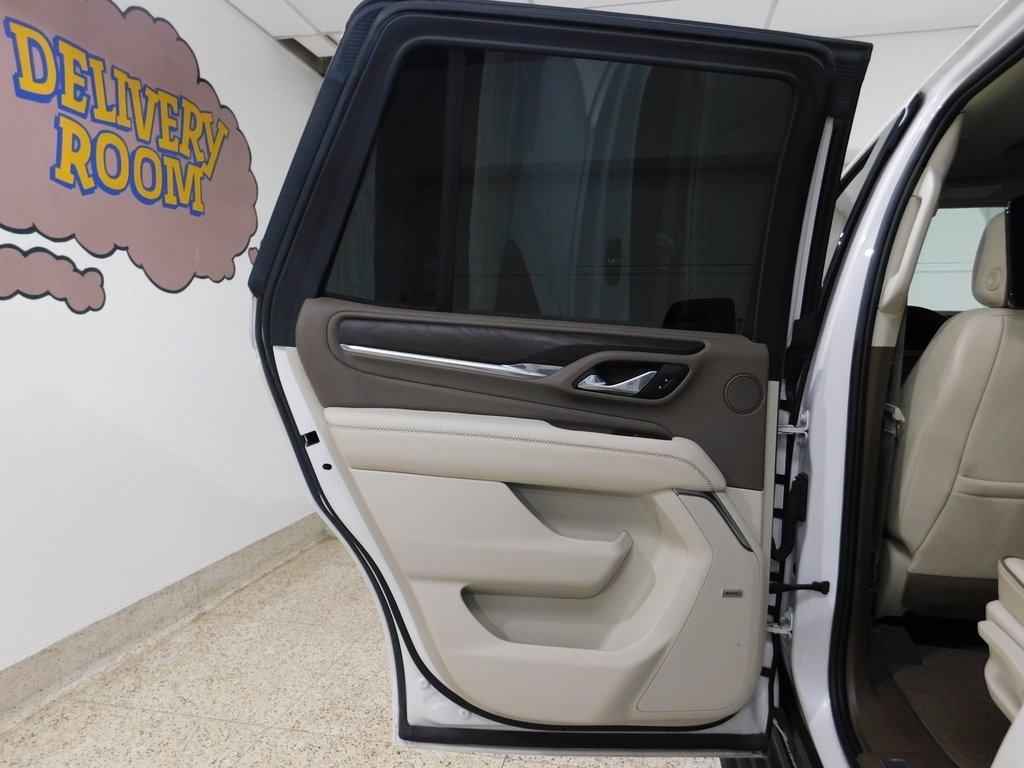 GMC Yukon Denali 4WD 2023