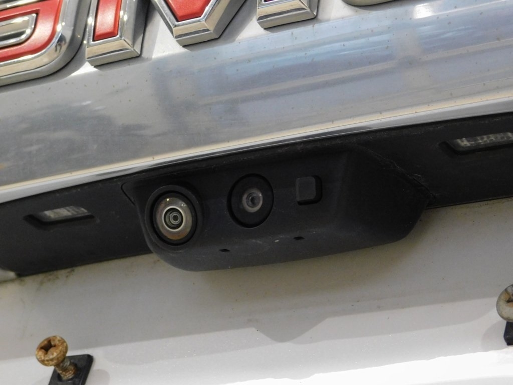 GMC Yukon Denali 4WD 2023