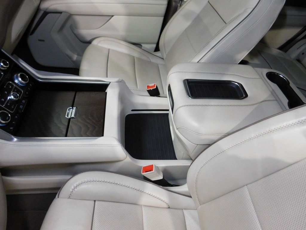 GMC Yukon Denali 4WD 2023