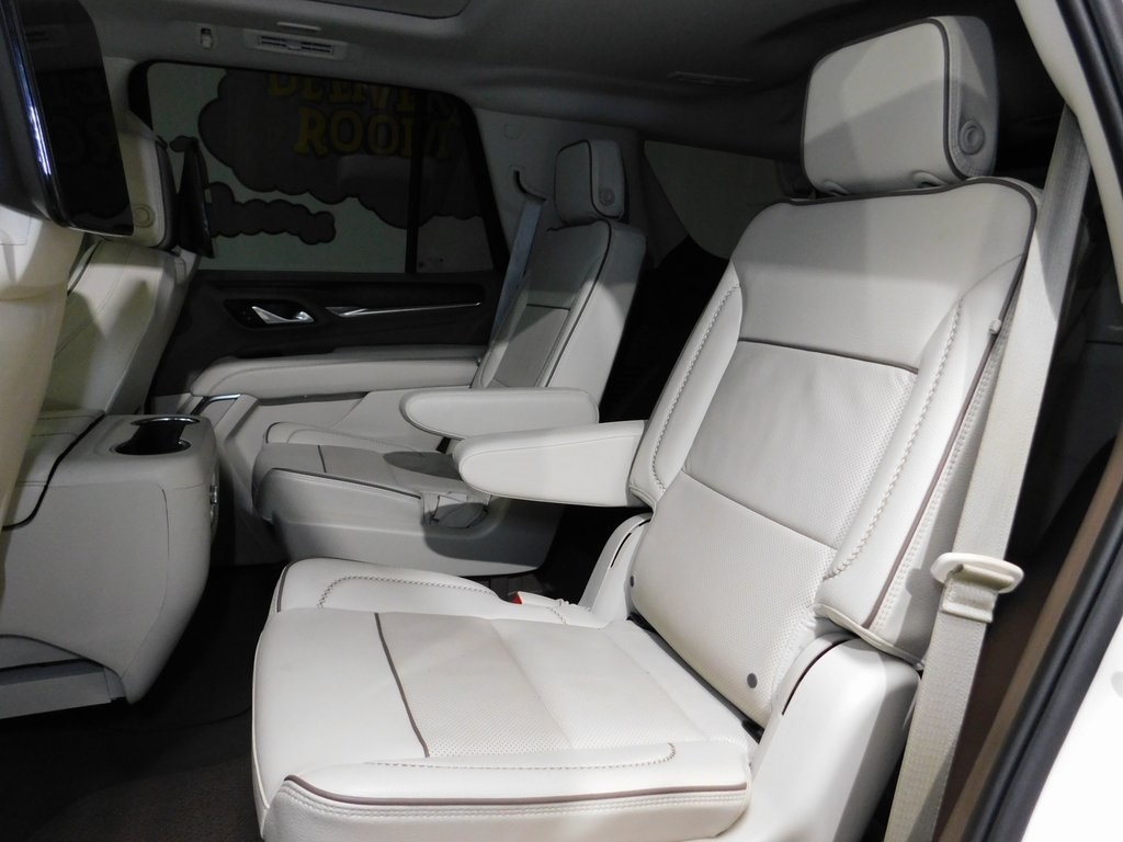 GMC Yukon Denali 4WD 2023
