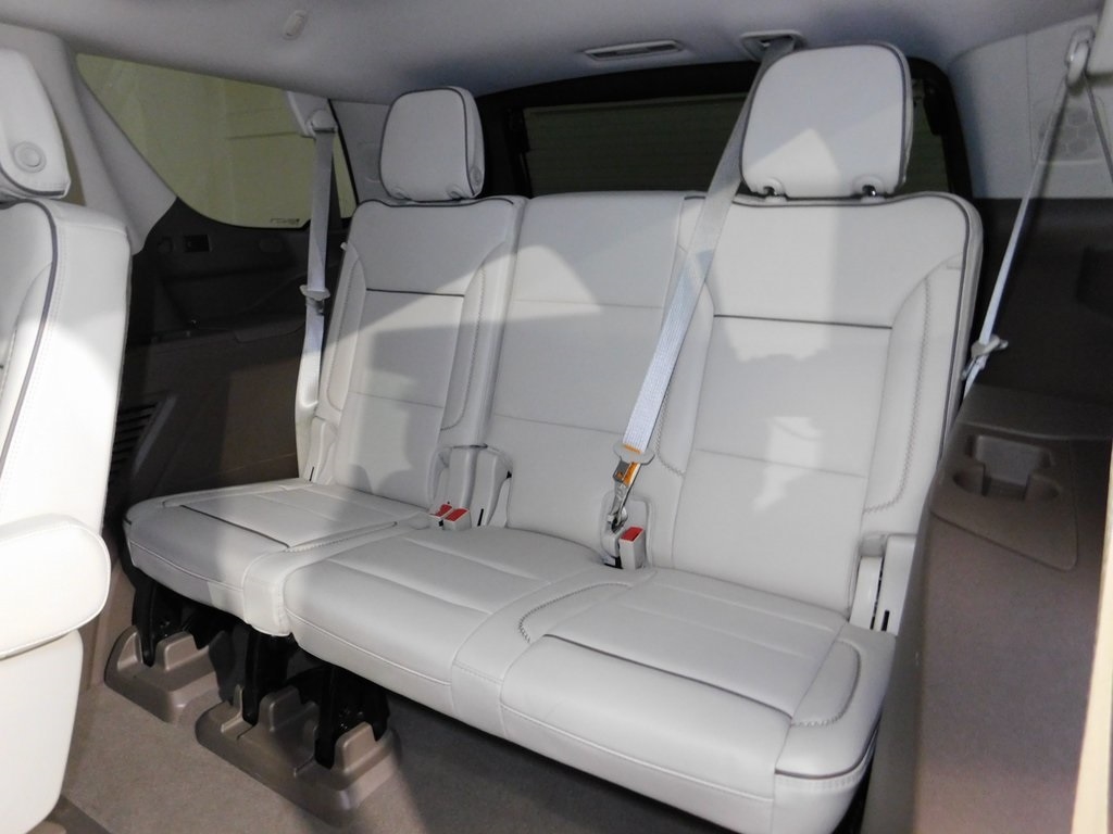 GMC Yukon Denali 4WD 2023