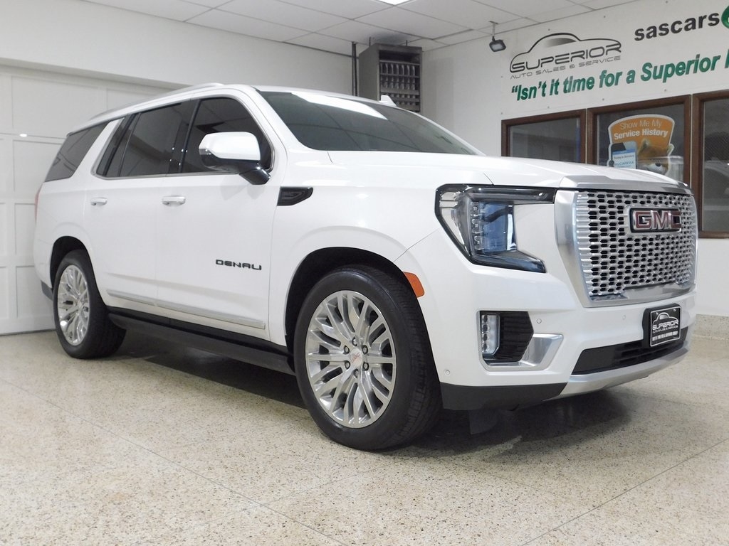 GMC Yukon Denali 4WD 2023