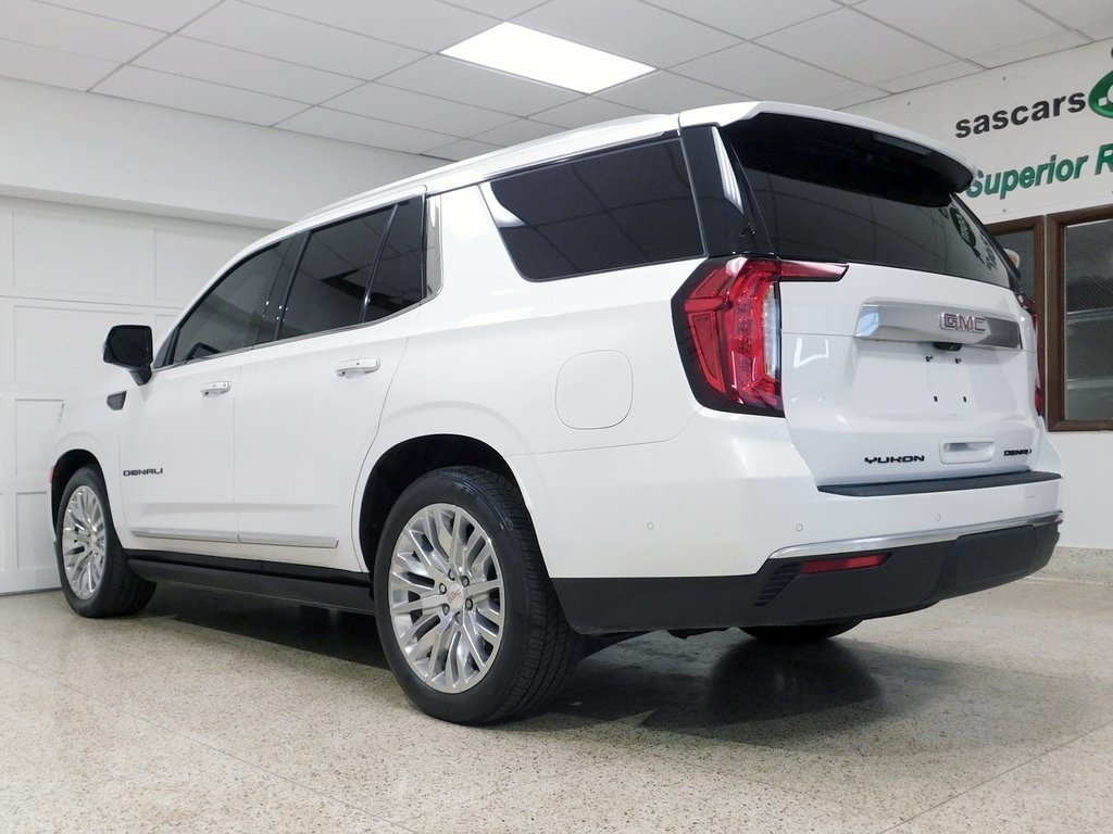 GMC Yukon Denali 4WD 2023