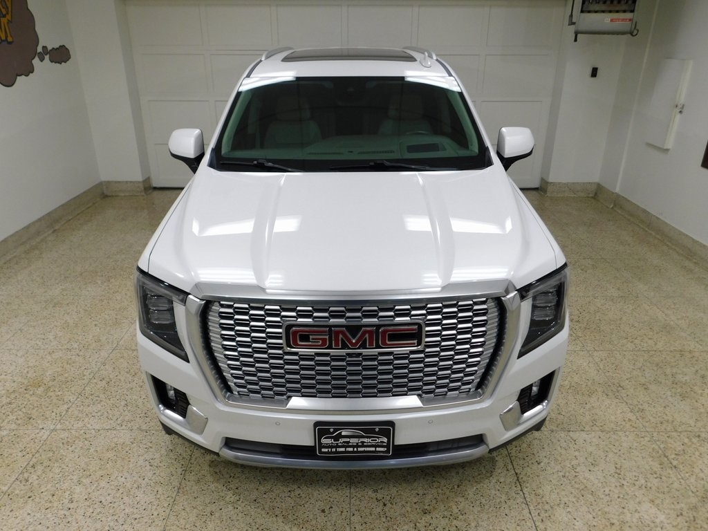 GMC Yukon Denali 4WD 2023