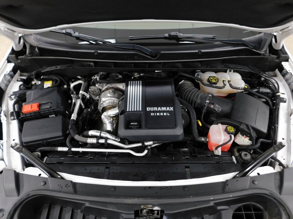 GMC Yukon Denali 4WD 2023