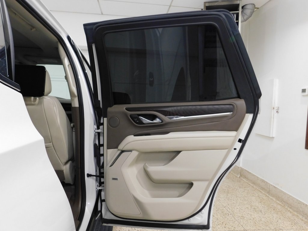 GMC Yukon Denali 4WD 2023