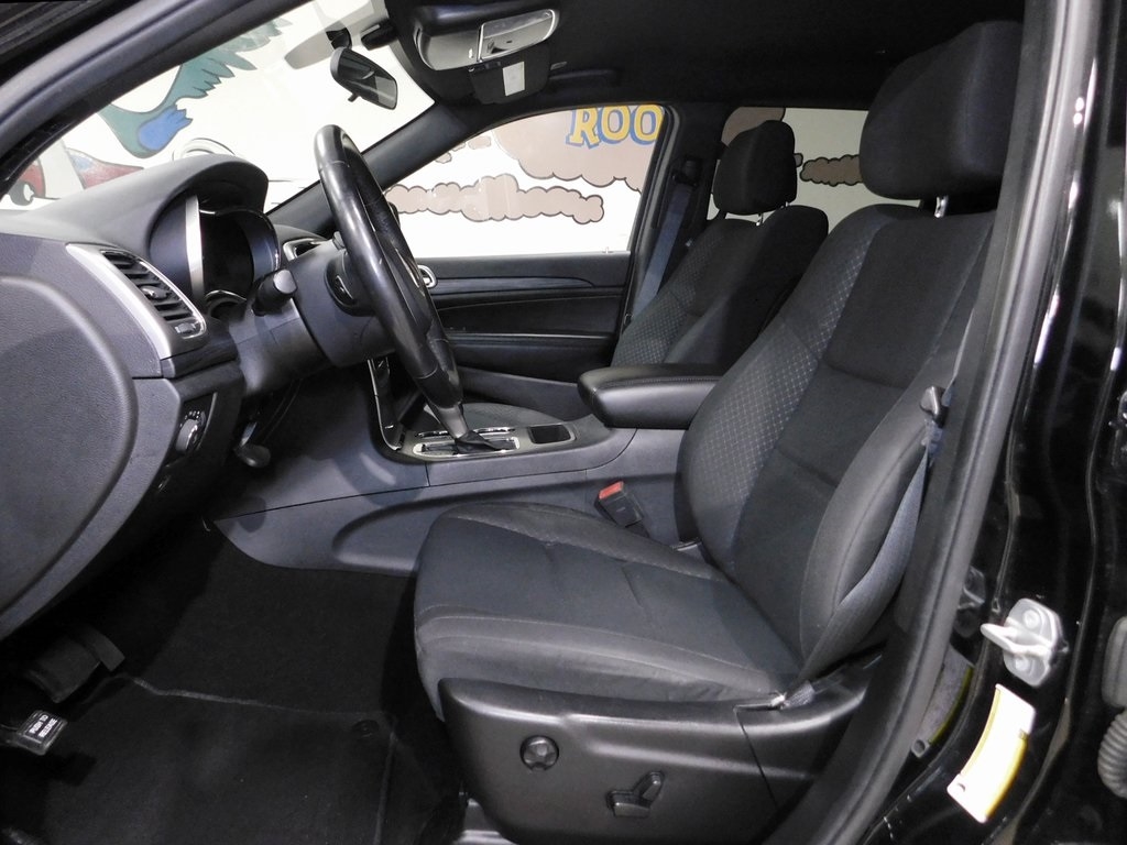 Jeep Grand Cherokee Laredo 4WD 2019