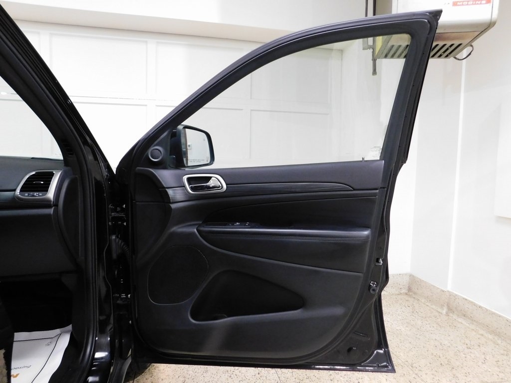 Jeep Grand Cherokee Laredo 4WD 2019