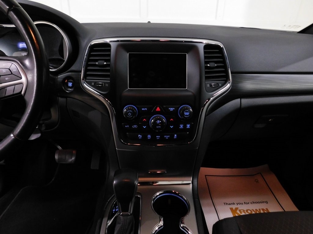 Jeep Grand Cherokee Laredo 4WD 2019