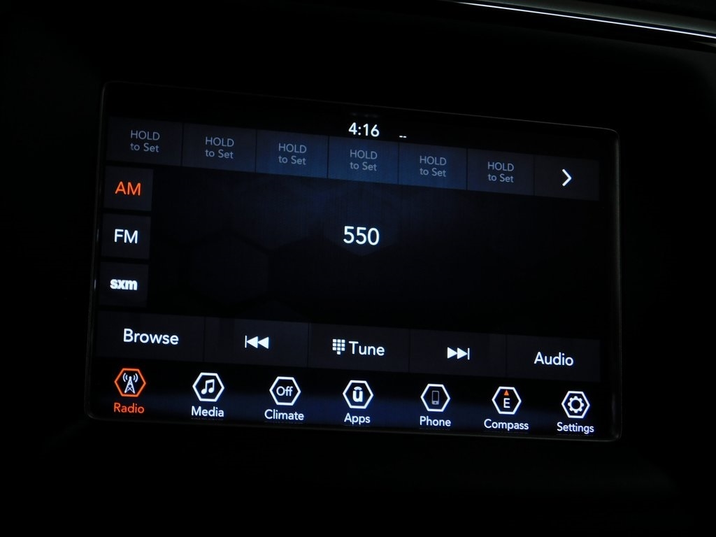 Jeep Grand Cherokee Laredo 4WD 2019