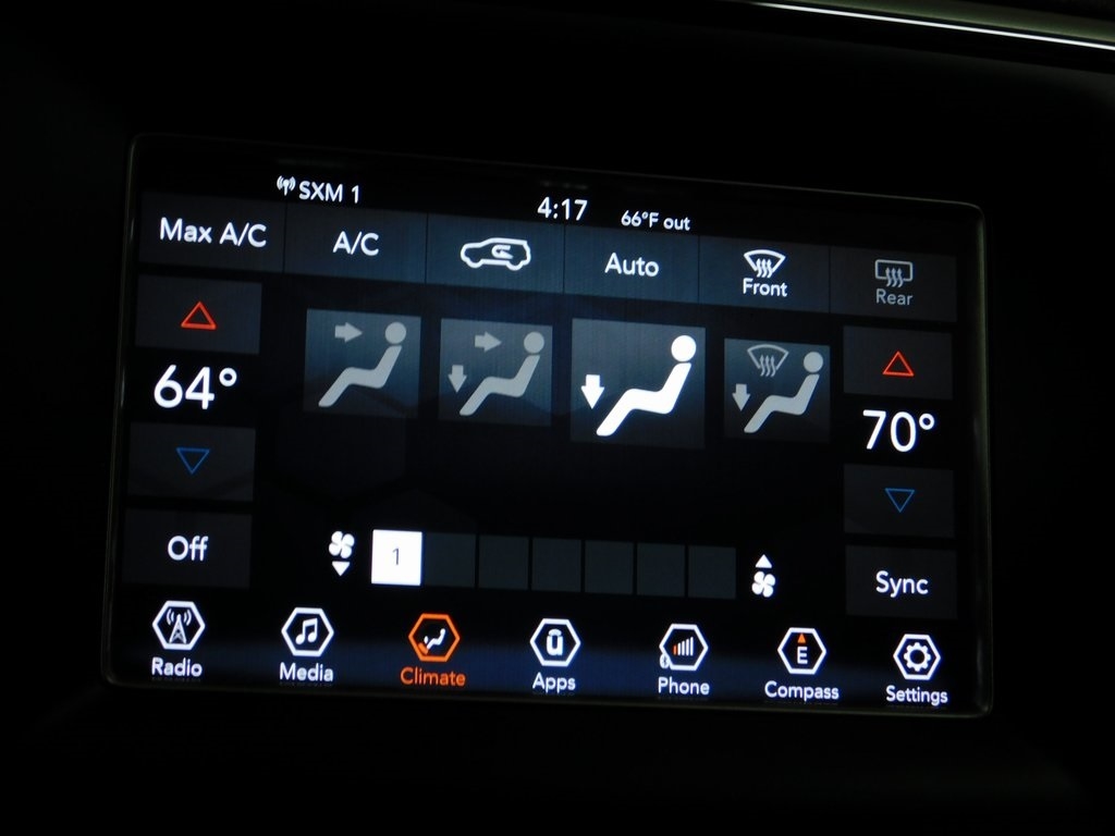 Jeep Grand Cherokee Laredo 4WD 2019