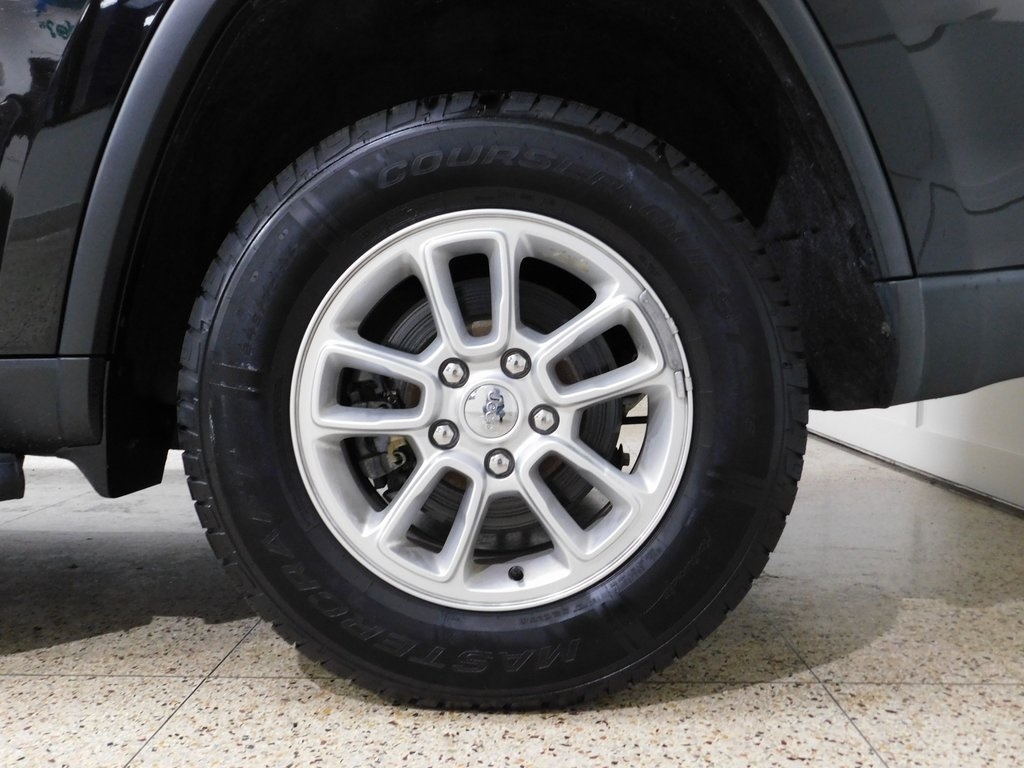 Jeep Grand Cherokee Laredo 4WD 2019