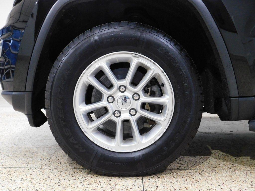 Jeep Grand Cherokee Laredo 4WD 2019