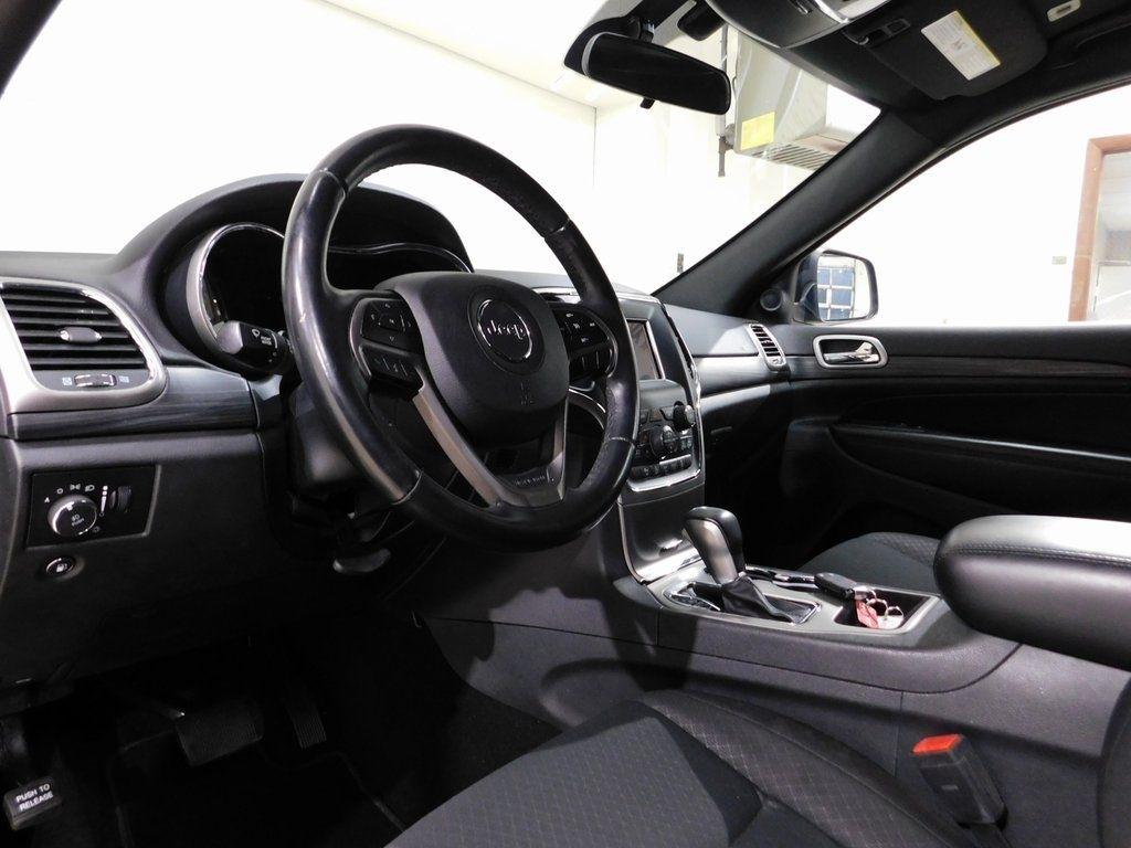 Jeep Grand Cherokee Laredo 4WD 2019