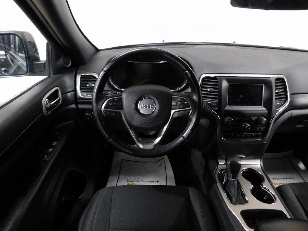 Jeep Grand Cherokee Laredo 4WD 2019