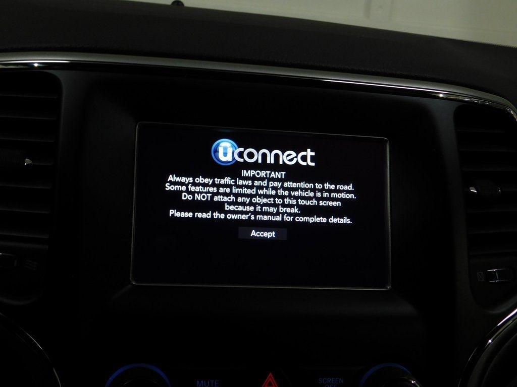 Jeep Grand Cherokee Laredo 4WD 2019