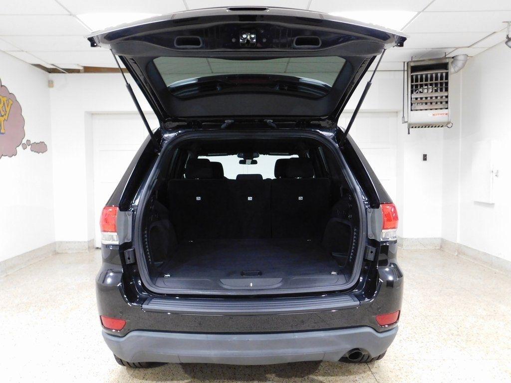 Jeep Grand Cherokee Laredo 4WD 2019