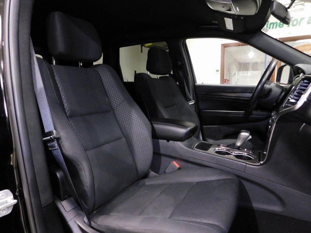 Jeep Grand Cherokee Laredo 4WD 2019