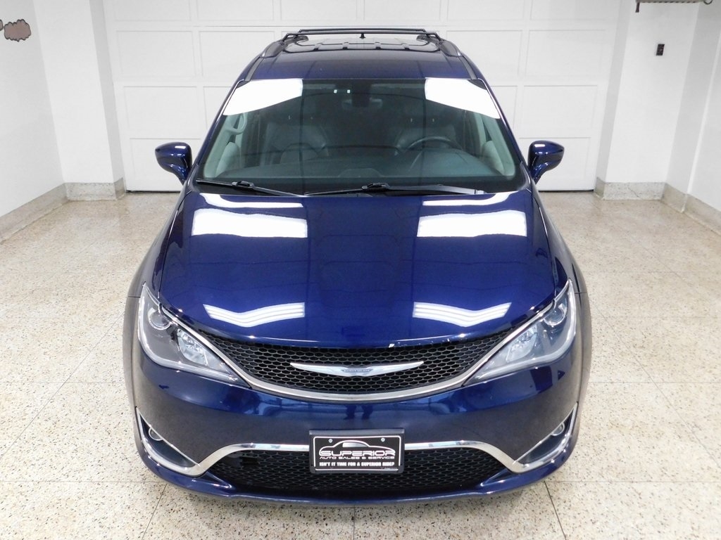 Chrysler Pacifica Touring-L 2017