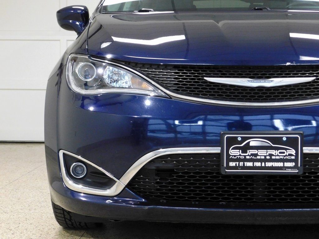 Chrysler Pacifica Touring-L 2017