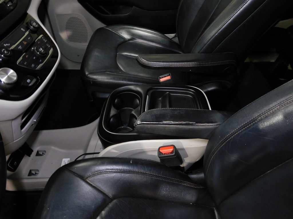 Chrysler Pacifica Touring-L 2017