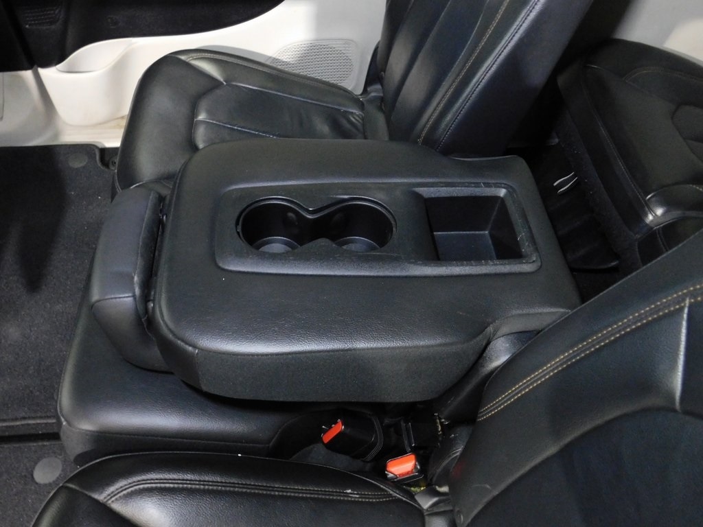 Chrysler Pacifica Touring-L 2017