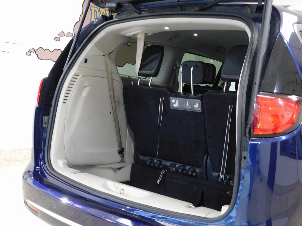 Chrysler Pacifica Touring-L 2017