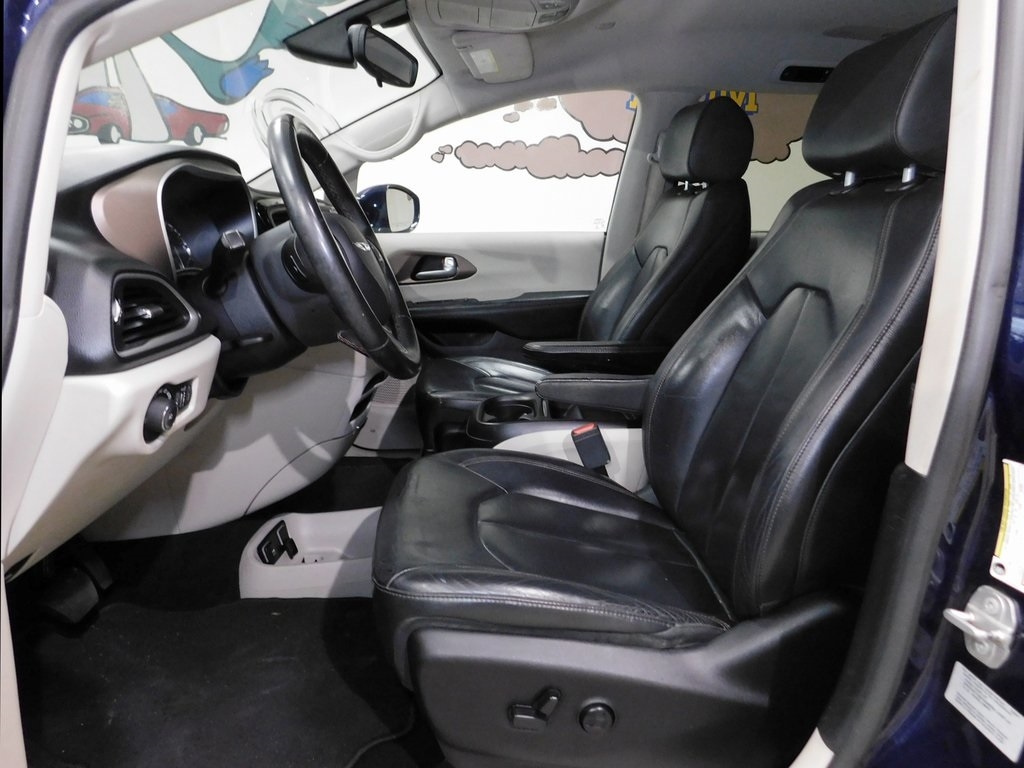 Chrysler Pacifica Touring-L 2017