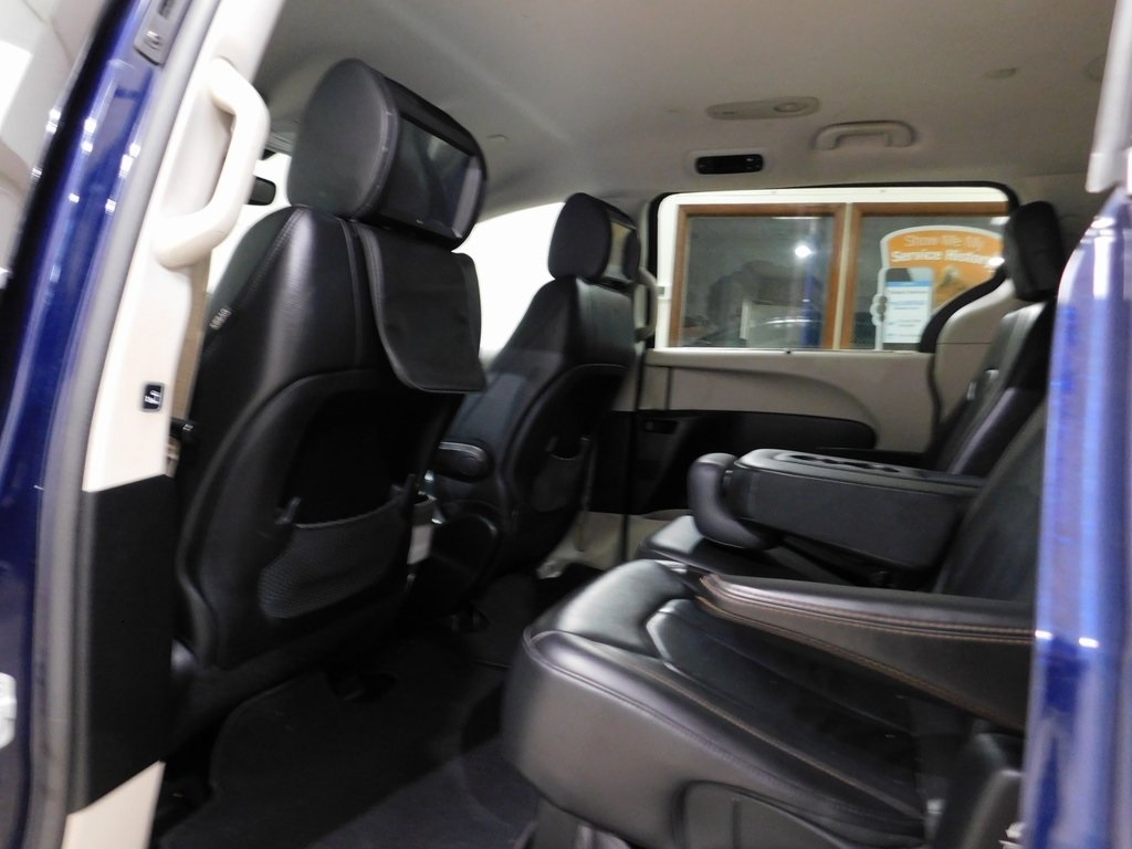 Chrysler Pacifica Touring-L 2017