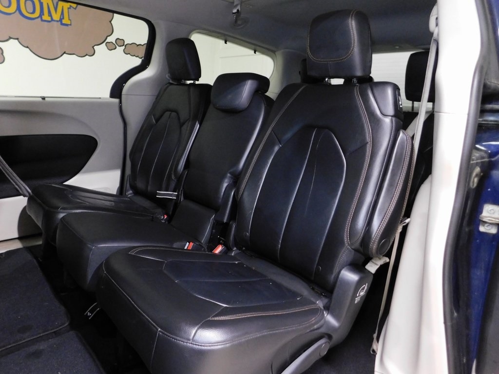 Chrysler Pacifica Touring-L 2017