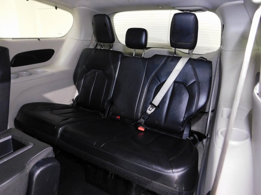 Chrysler Pacifica Touring-L 2017