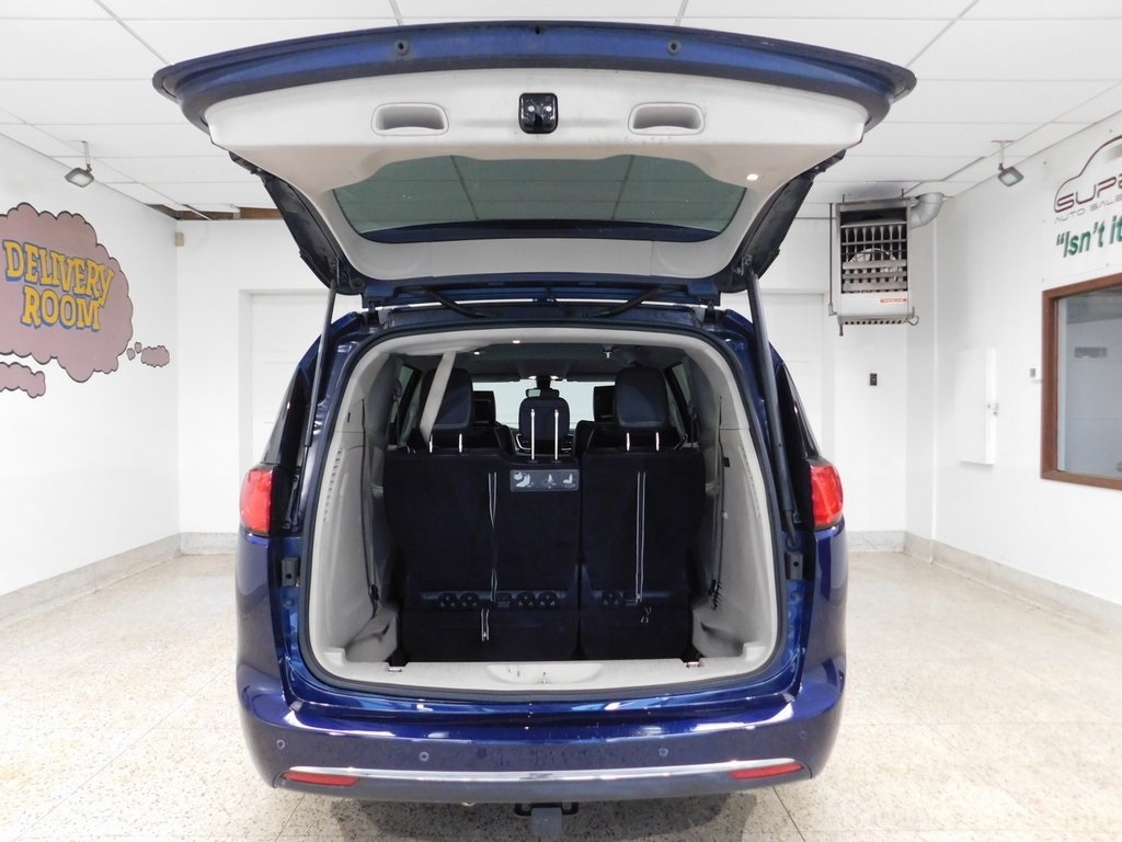 Chrysler Pacifica Touring-L 2017