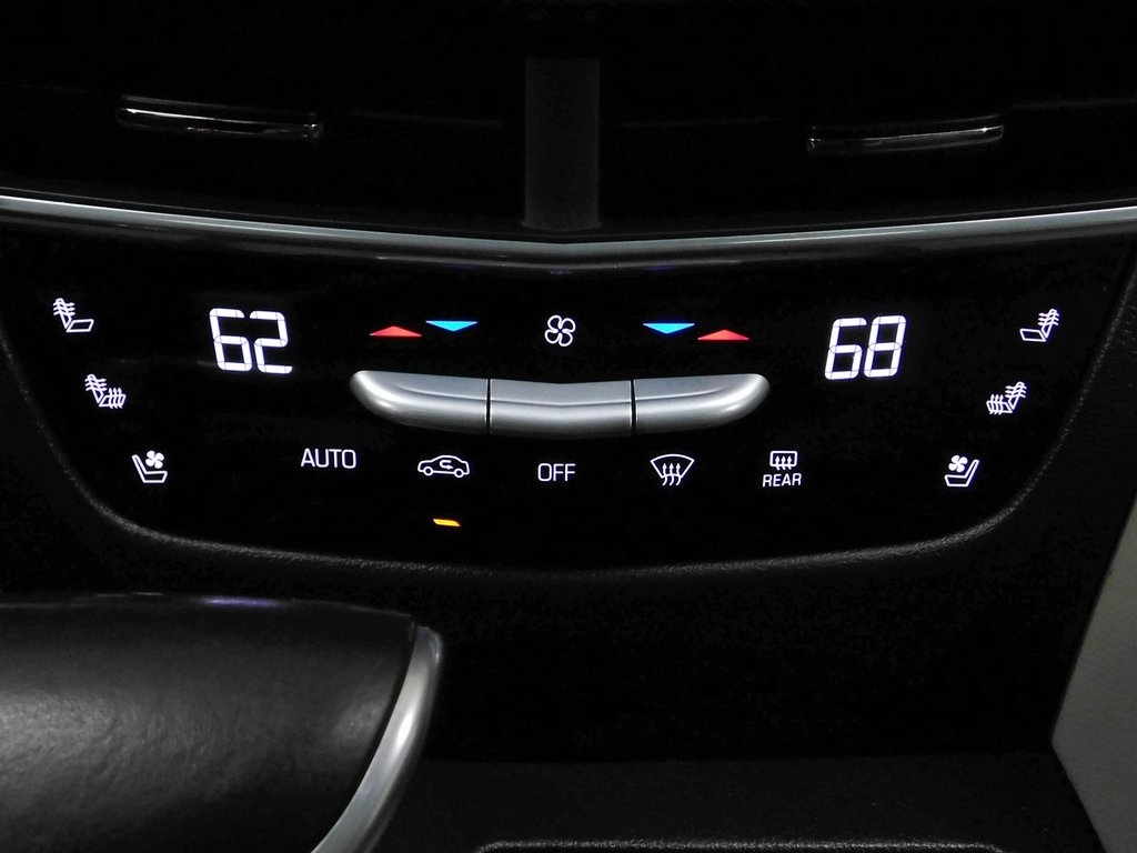 Cadillac CT6 3.6L Luxury AWD 2016