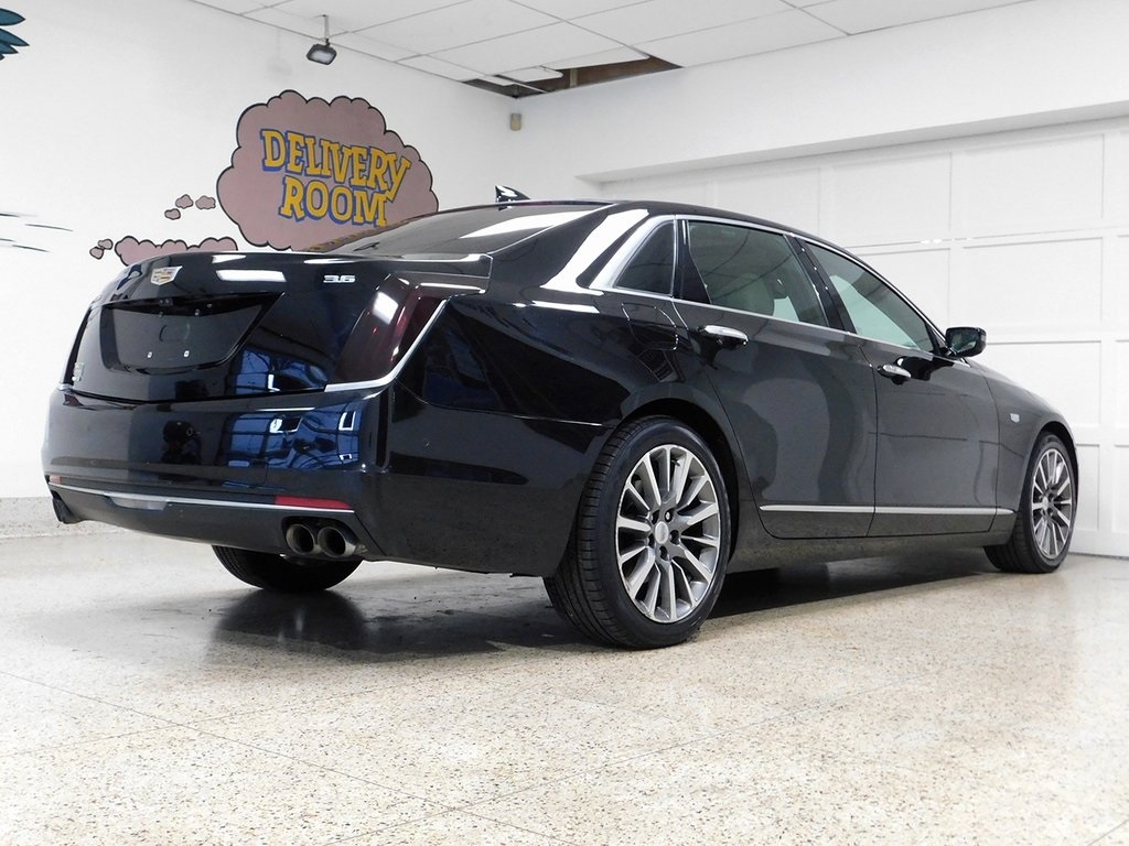 Cadillac CT6 3.6L Luxury AWD 2016