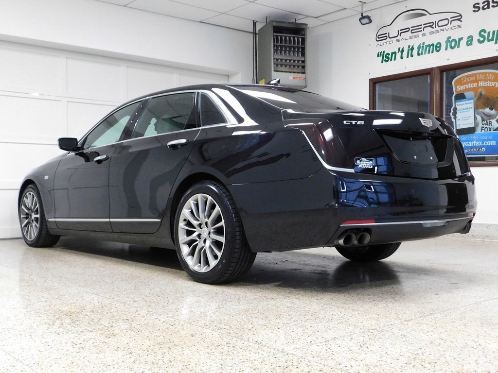 Cadillac CT6 3.6L Luxury AWD 2016