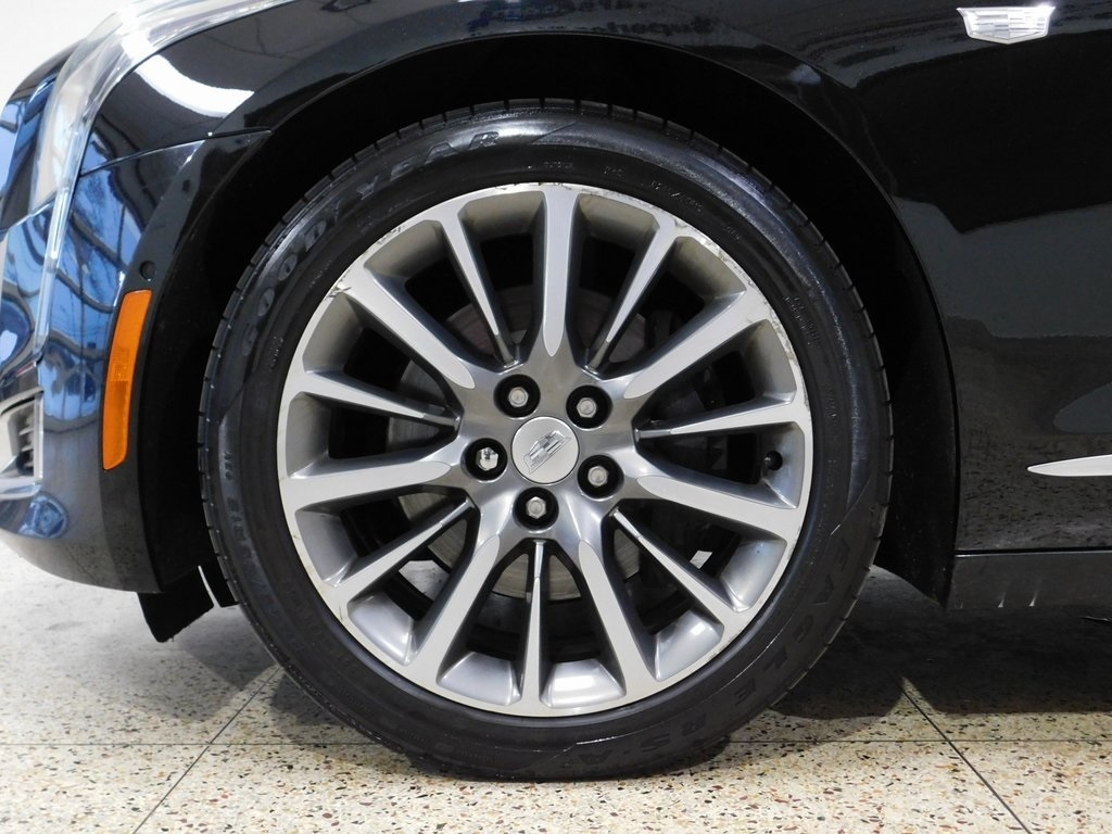 Cadillac CT6 3.6L Luxury AWD 2016