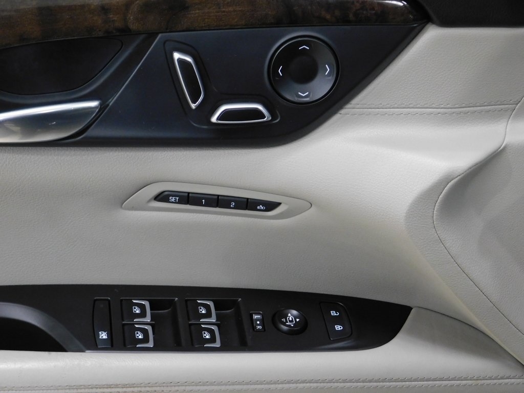 Cadillac CT6 3.6L Luxury AWD 2016