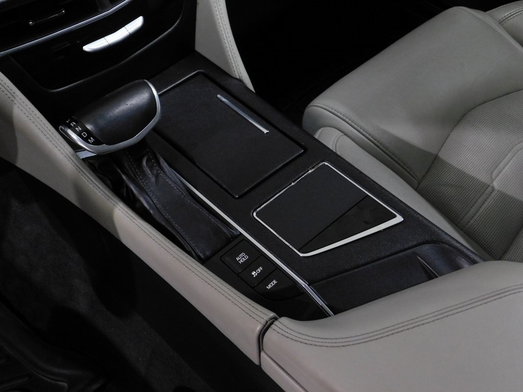 Cadillac CT6 3.6L Luxury AWD 2016