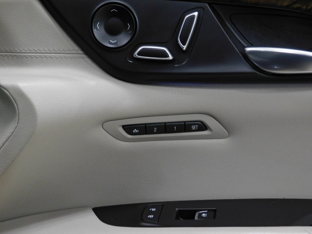 Cadillac CT6 3.6L Luxury AWD 2016