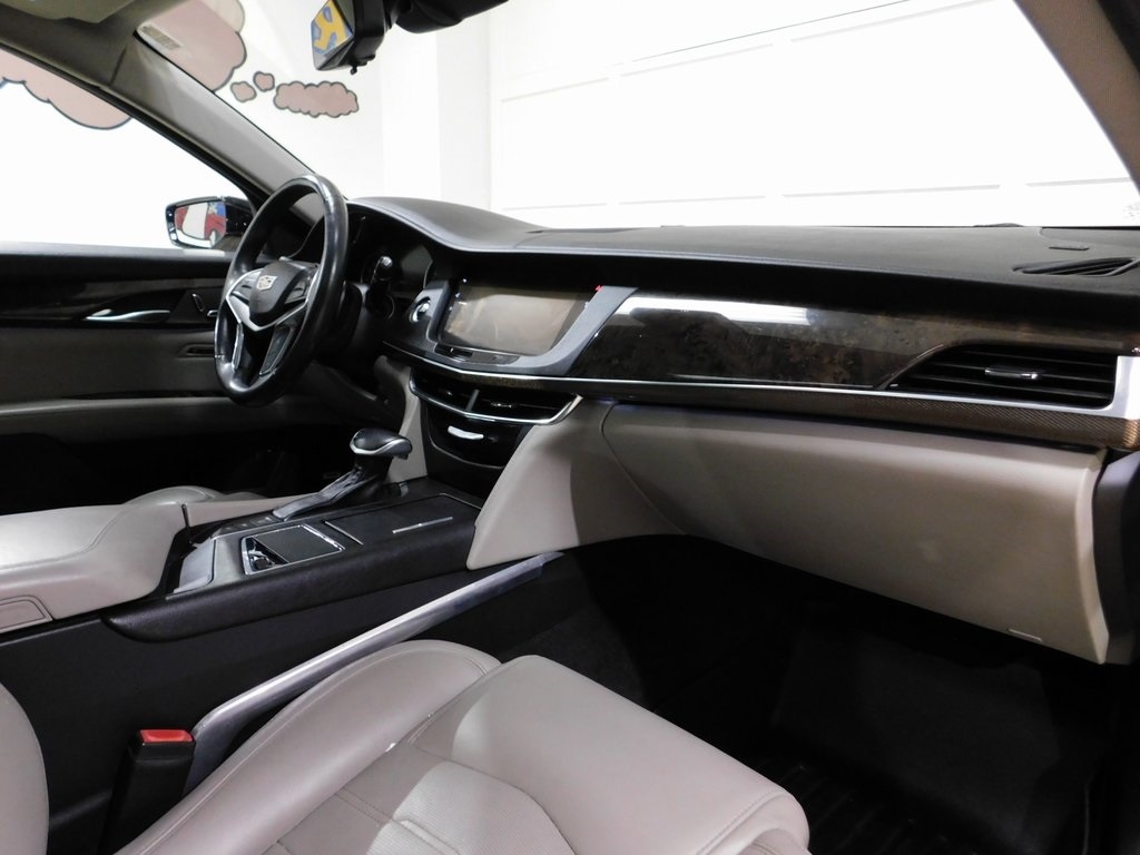 Cadillac CT6 3.6L Luxury AWD 2016