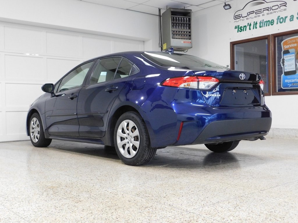 Toyota Corolla LE 2021