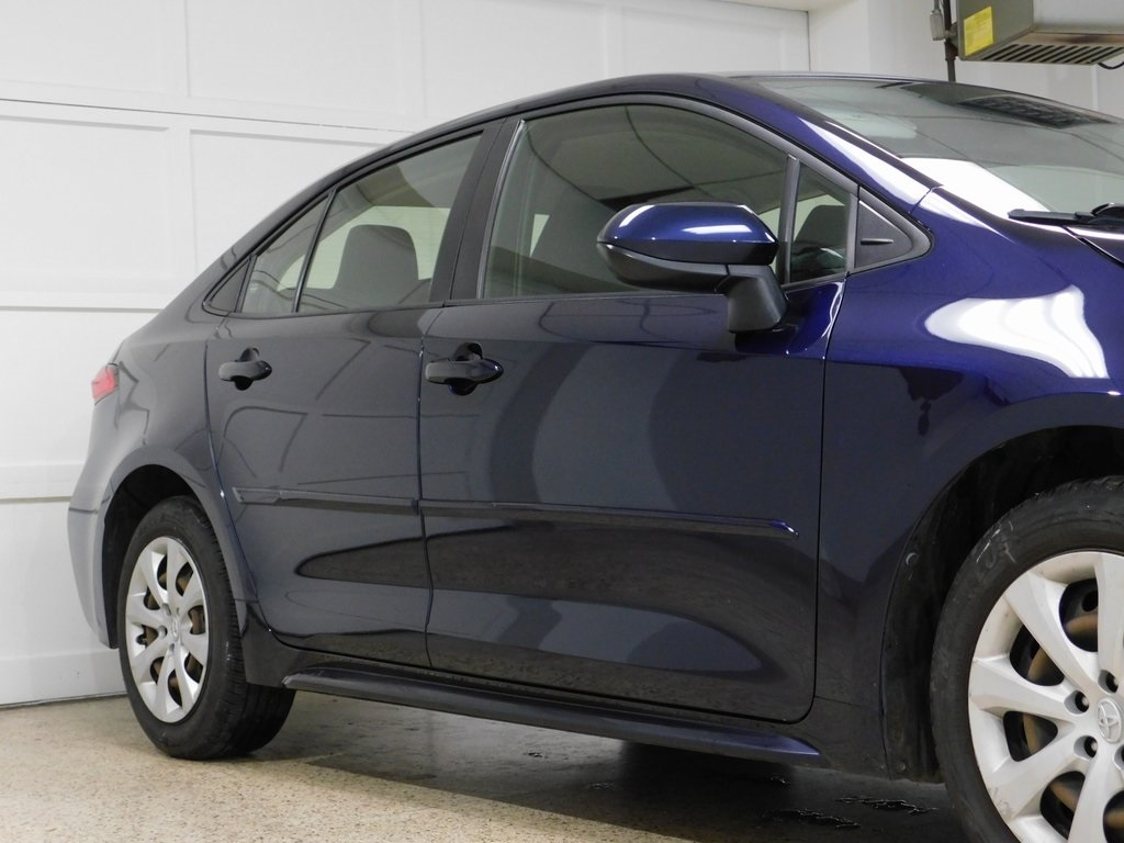 Toyota Corolla LE 2021