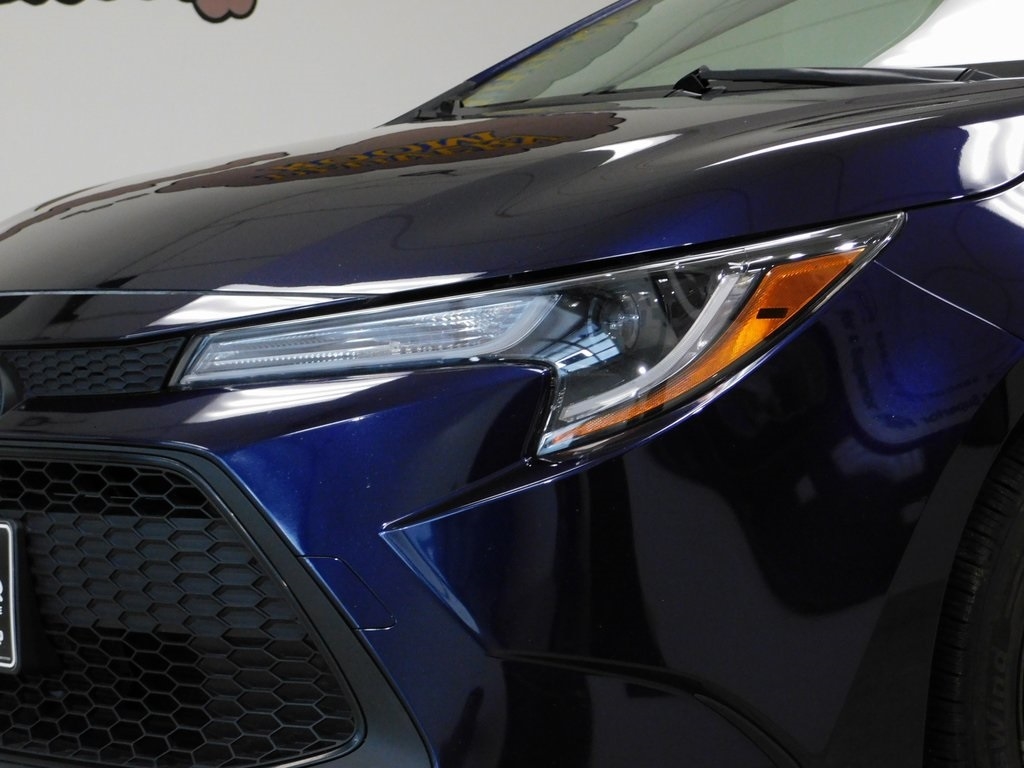 Toyota Corolla LE 2021