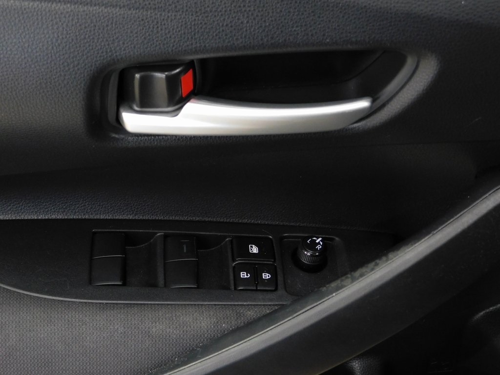 Toyota Corolla LE 2021