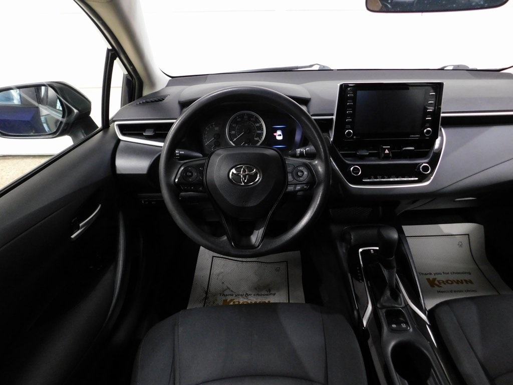 Toyota Corolla LE 2021