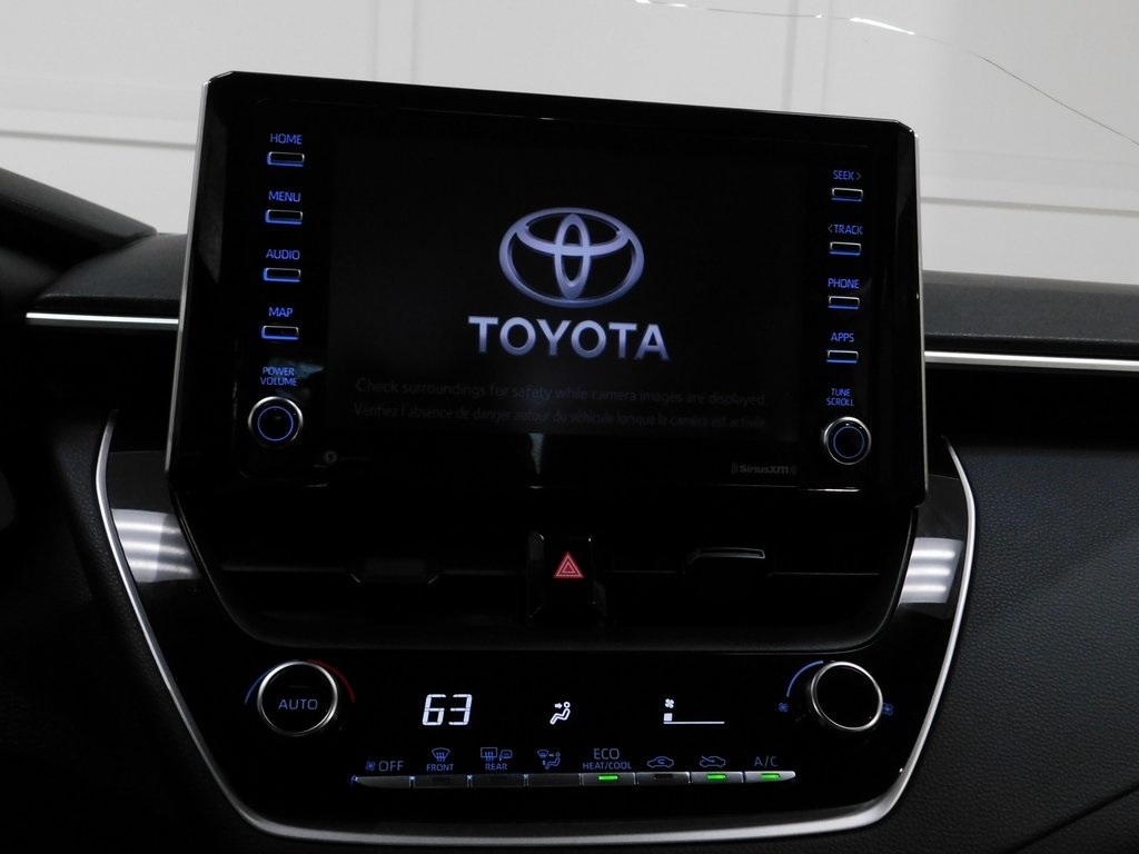 Toyota Corolla LE 2021