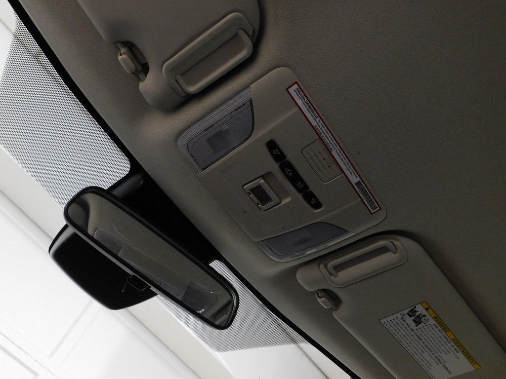 Toyota Corolla LE 2021