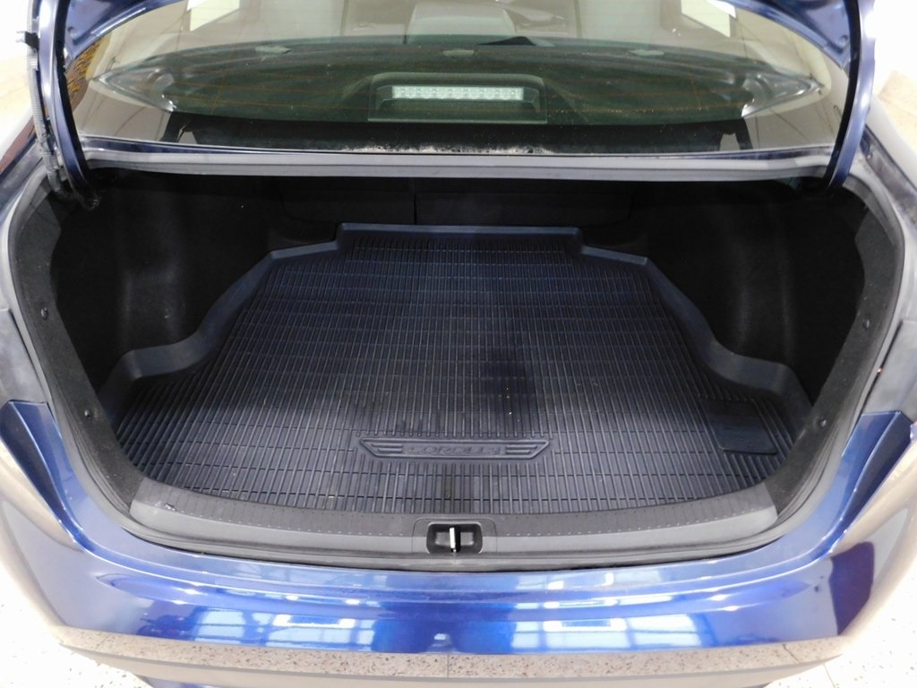 Toyota Corolla LE 2021